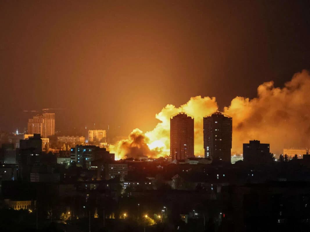 Two Civilians Killed in Russian Strikes in Ukraine