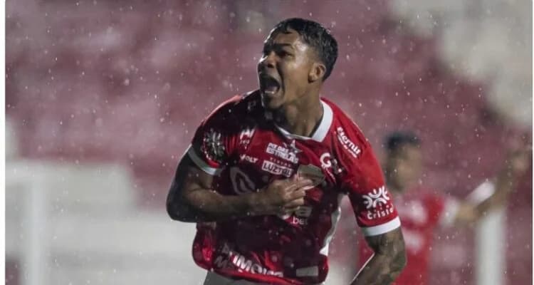 Aris Limassol verpflichtet Gustavo Pazé per Leihe