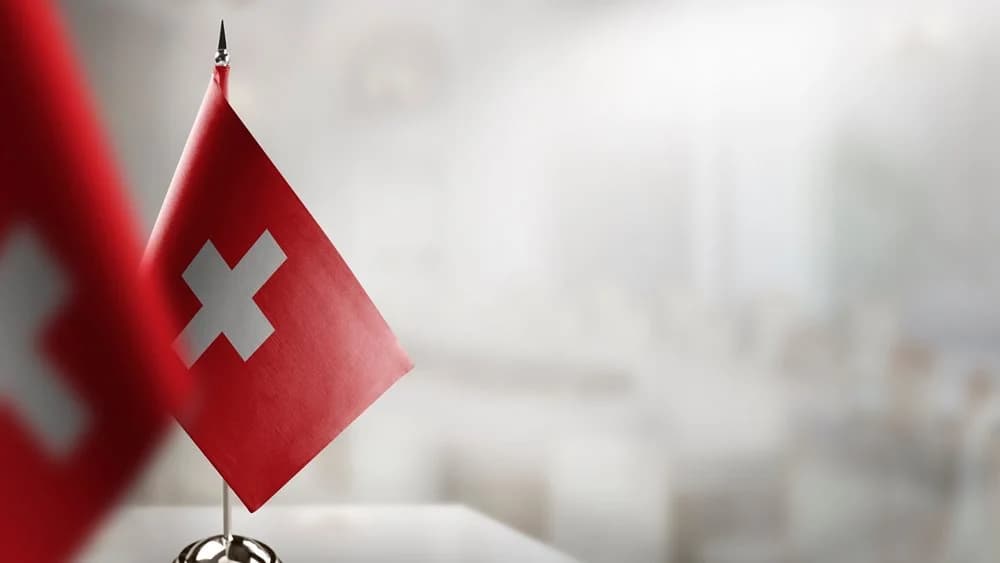 Suiza Congela Posibles Activos de Maduro