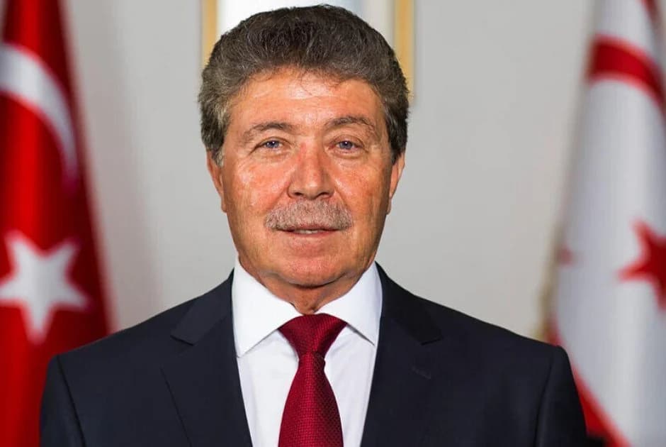 Üstel niega 'elecciones' anticipadas en territorios ocupados