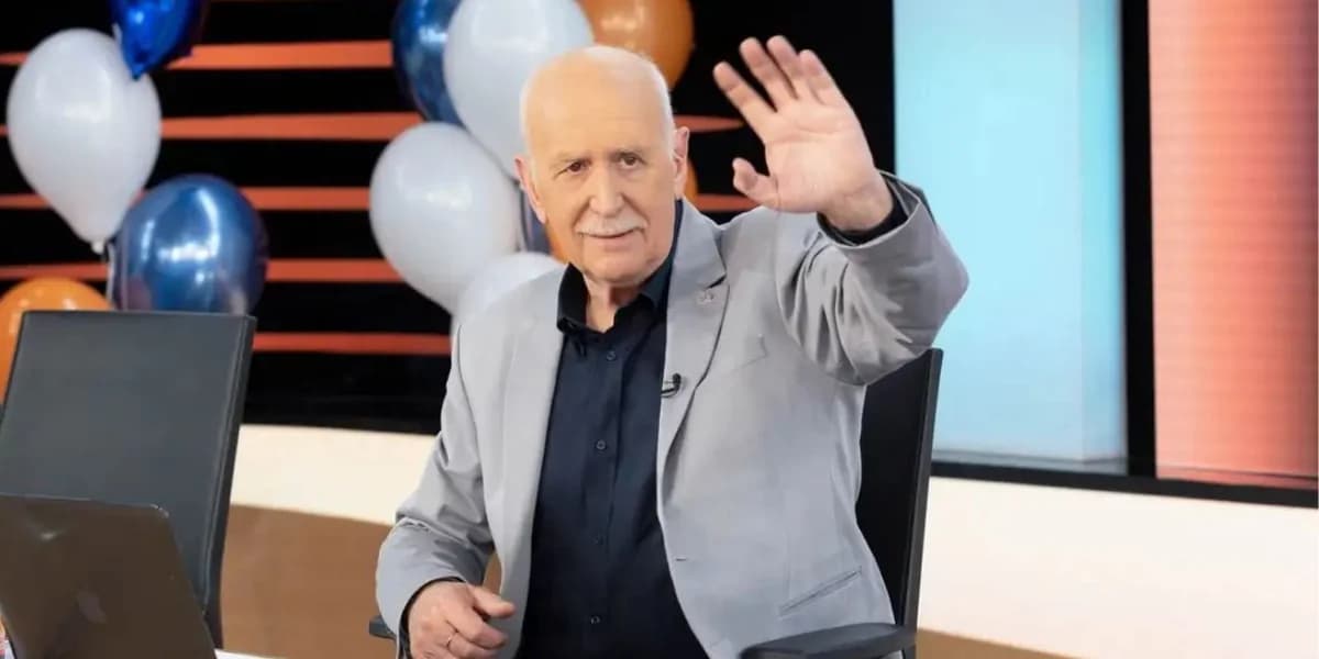 פרידה מג'ורג'וס פאפאדאקיס: מחווה