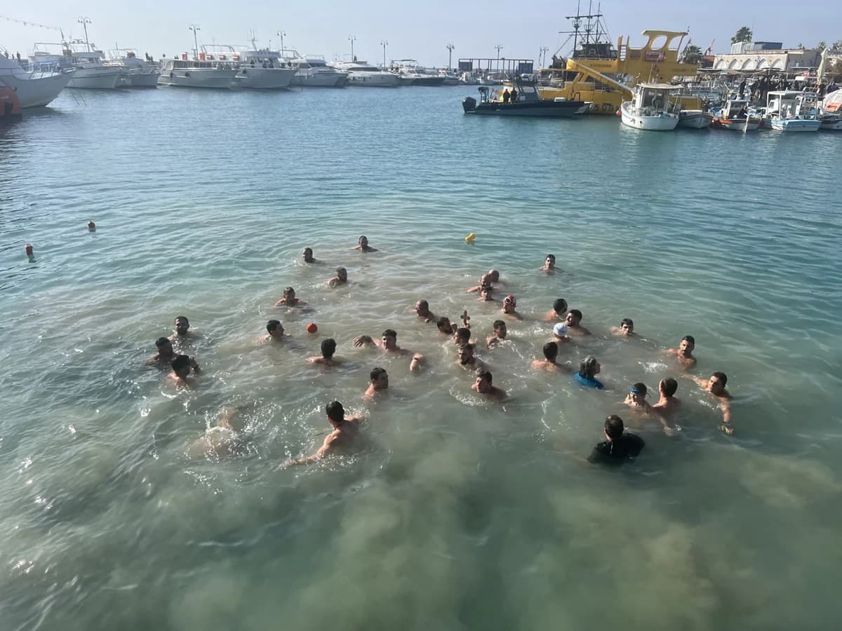 איה נאפה: צלב זהב נמצא לאחר שאבד במהלך חגיגות האפיפניה
