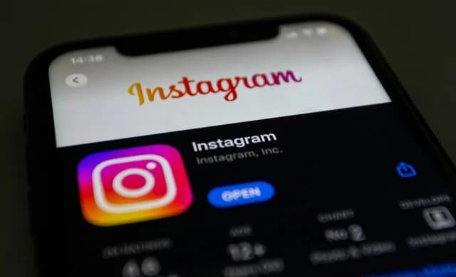 Warum die Likes auf Instagram gesunken sind: Die Panik der Influencer