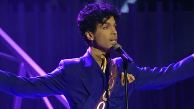 El final de Stranger Things impulsa las canciones de Prince en plataformas de streaming