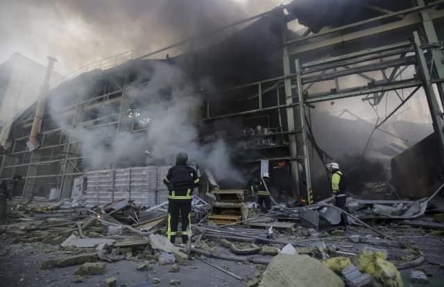 Russian Strikes in Ukraine: Dnipro City Without Power