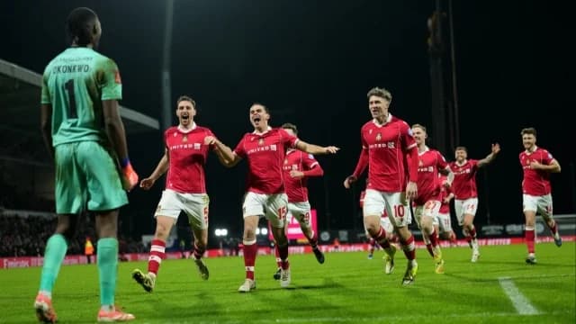 FA Cup: Η Ρέξαμ απέκλεισε τη Νότιγχαμ Φόρεστ στα πέναλτι