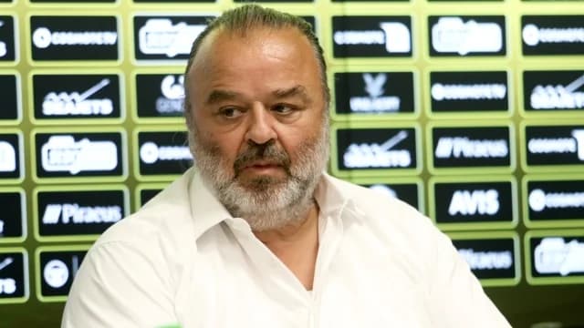 M. Iliopoulos: Überraschender Auftritt bei Treffen der Fußballverbände