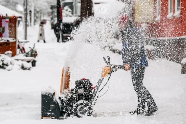 Tormentas de nieve y temperaturas polares azotan Europa