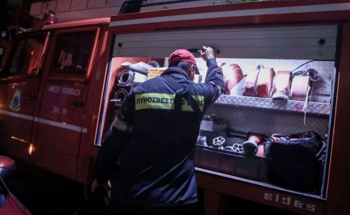 Incendio de furgoneta en Limassol: Investigación de las causas