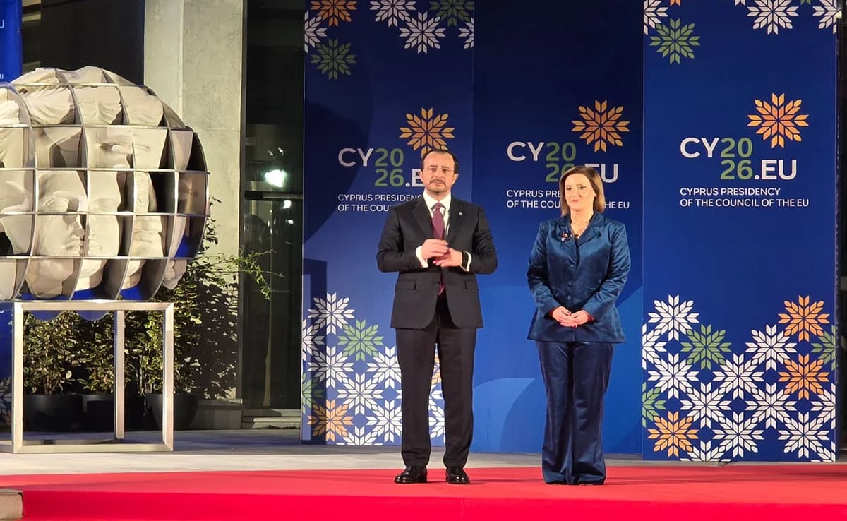 Φιλίππα Καρσερά: Αποχωρεί από τον Φορέα Κοινωνικής Στήριξης λόγω «ανελέητης επίθεσης»