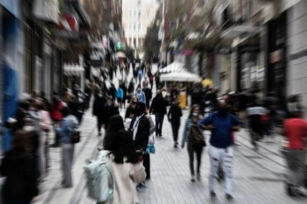 ΕΣΕΕ: Πτώση τζίρου για τις μισές εμπορικές επιχειρήσεις τα Χριστούγεννα