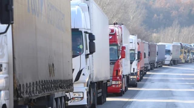 OFAE Interviene por Horas de Conductores Debido a Bloqueos de Agricultores