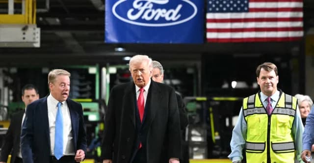 Ford: Σε διαθεσιμότητα εργάτης που αποκάλεσε τον Τραμπ «προστάτη παιδόφιλων»