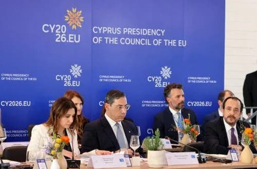 Kollegium der Kommissare besucht die Grüne Linie in Nikosia