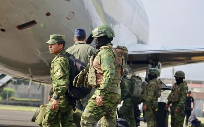 Ecuador setzt 10.000 Soldaten gegen Drogenbanden ein