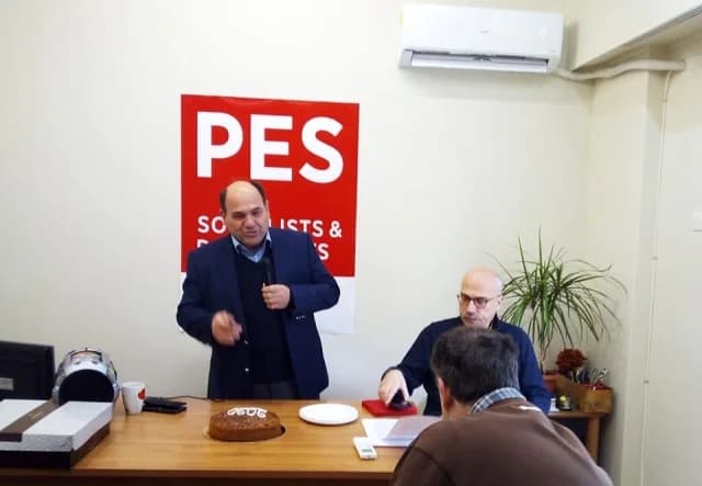 Boulmpasakos Resigns from PASOK, Criticizes Androulakis