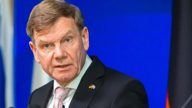 German FM Calls for European Response to Trump Tariffs