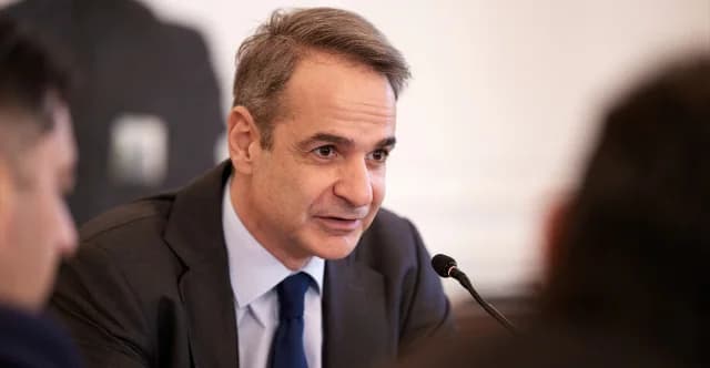 מיצוטאקיס נפגש עם חקלאים: שיפורים ללא עלות על השולחן