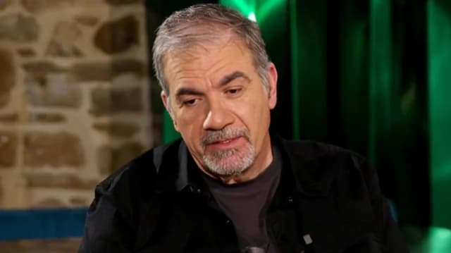 Dimitris Starovas: 'Mein Vater verschwand, als meine Mutter schwanger wurde'