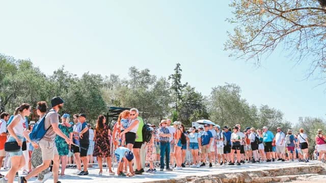 INSETE: Greece in Top 5 Choices for Western European Travelers