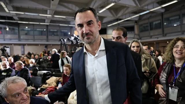 Charitsis: 'Die reaktionäre Agenda kennt keine Grenzen'