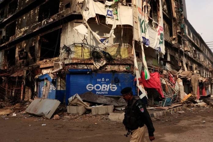 Pakistan: 67 Tote bei Großbrand in Einkaufszentrum in Karachi