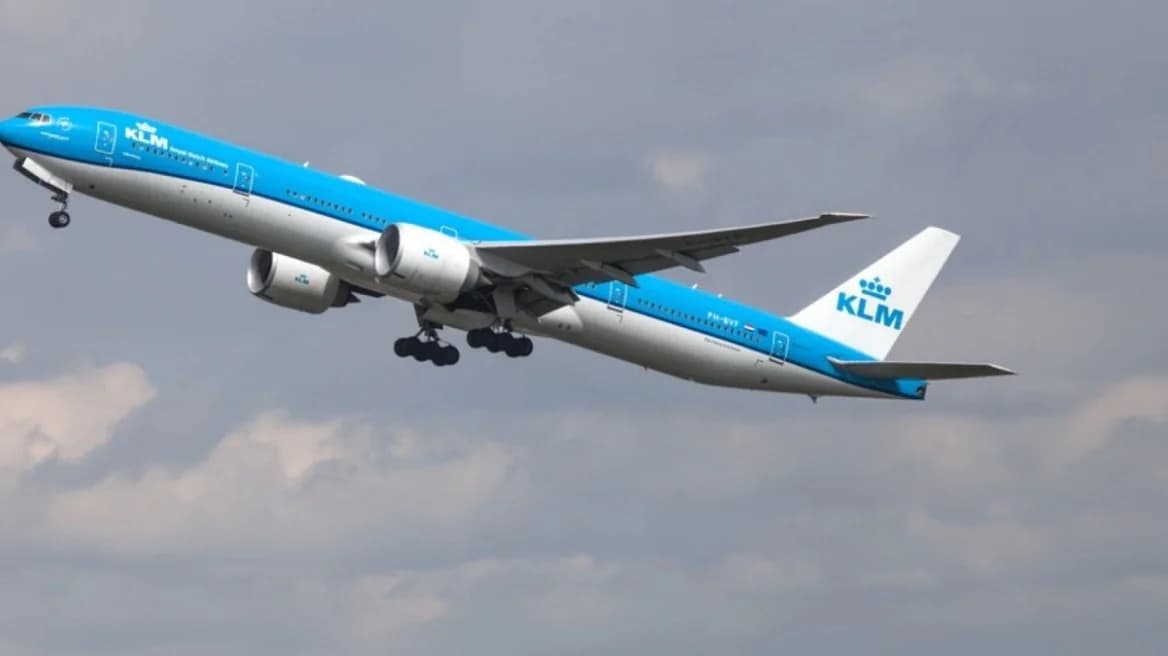 Aerolíneas cancelan vuelos a Oriente Medio por temor a ataque en Irán