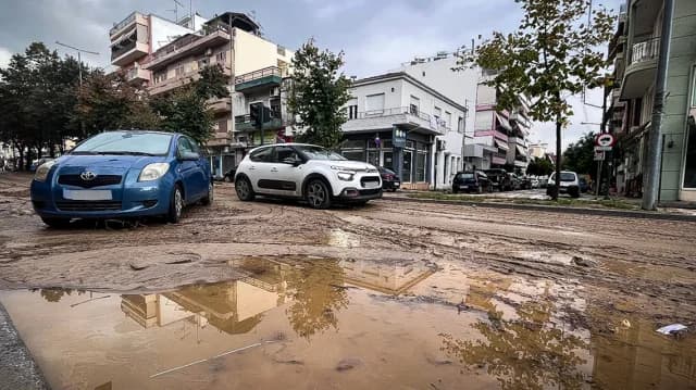 מזג אוויר: מערכות ברומטריות עוקבות מביאות גשמי בוץ ועליית טמפרטורות