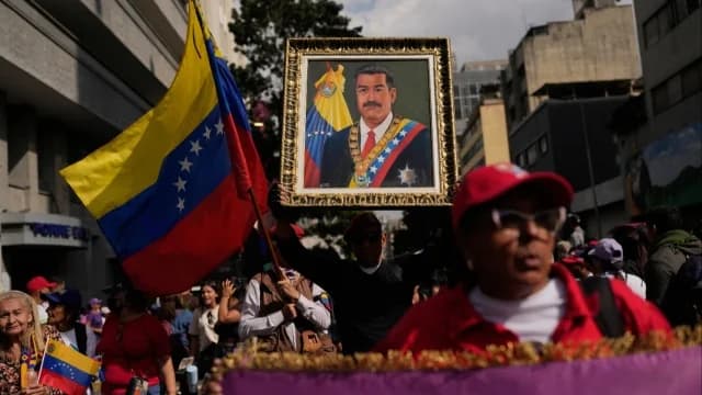 Protests in Caracas Demand Maduro's Release