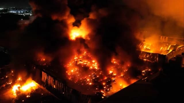 קולומביה: לפחות תשעה הרוגים בפיצוץ במעבדת קוקאין