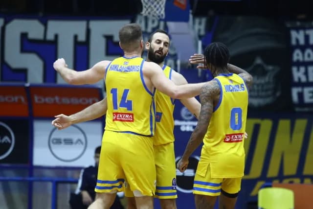 Peristeri besiegt Karditsa mit 82-69 und kehrt nach einer Niederlagenserie auf die Siegerstraße zurück