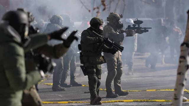 Minneapolis: Protests Erupt After New Fatal Shooting by Agents – National Guard Called In