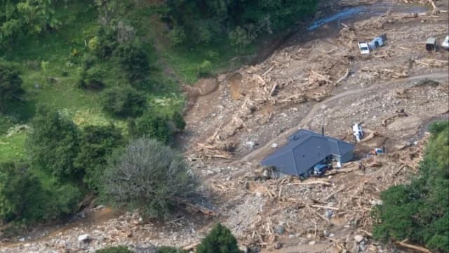 New Zealand: Landslide Recovery Operation Suspended