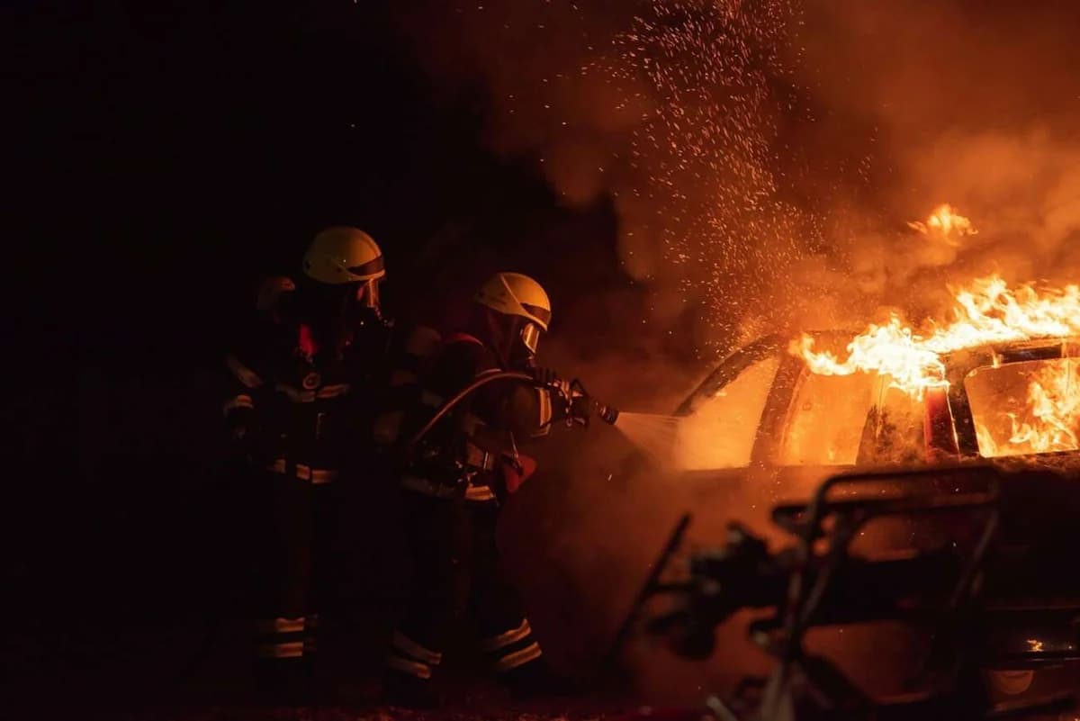 Пожар автомобилей в Лимассоле: ведется расследование