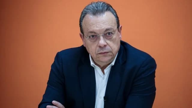 Фамеллос предлагает совместный законопроект СИРИЗА, ПАСОК и Новых левых по сельскому хозяйству