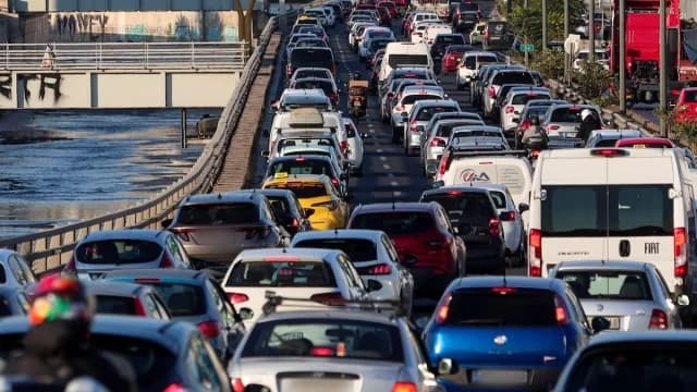 Verkehrschaos auf Kifisos und Attiki Odos: Große Verspätungen