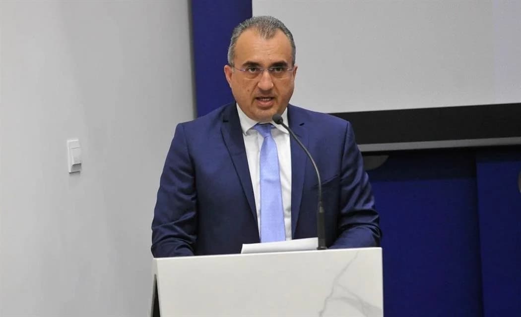 Hatzipantelas asegura fondos para Chipre en el presupuesto de la UE