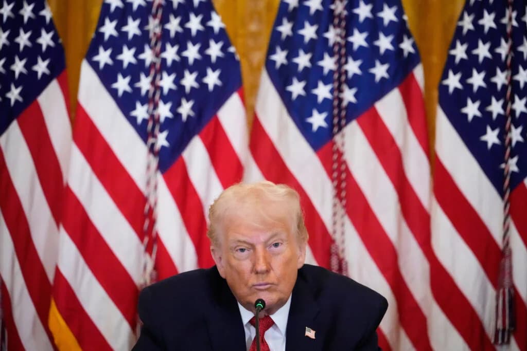 Trump Raises Tariffs on Imports from South Korea to 25%