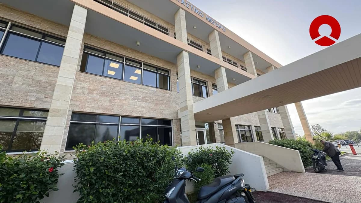 Ελεύθεροι με όρους οι δύο επιχειρηματίες στην Λάρνακα