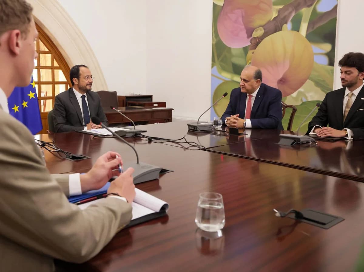 President Christodoulides Meets with Real Estate Development Association to Discuss Housing Plans