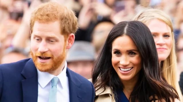 Por qué se borraron las fotos de Harry y Meghan del álbum de cumpleaños de Kris Jenner