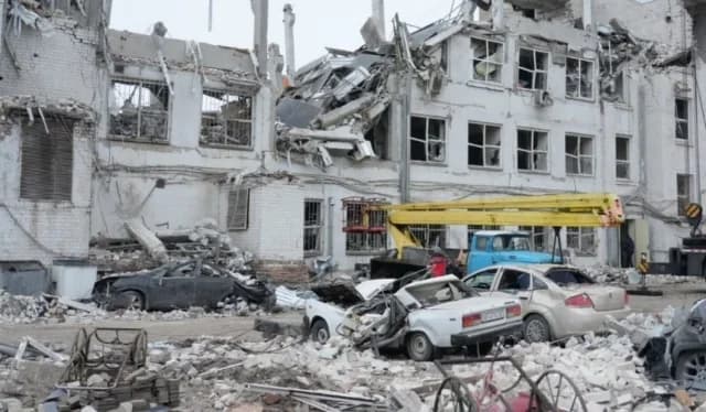 Три человека погибли в результате российского авиаудара в Запорожье