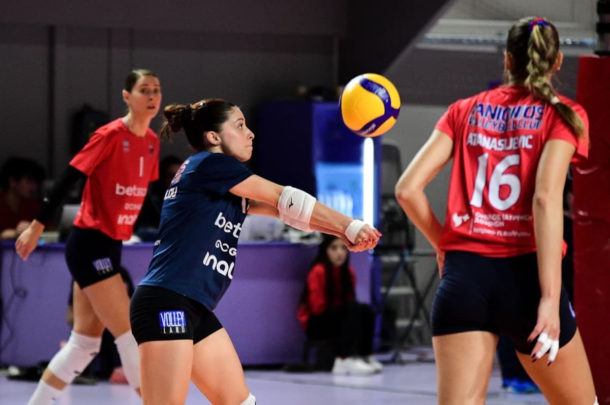 פאניוניוס בטסון: שני סטים מחצי גמר גביע האתגר האירופי