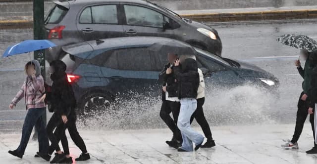Κακοκαιρία: Προειδοποίηση 112 σε Δυτική Ελλάδα, Θεσσαλία – Έρχεται στην Αττική
