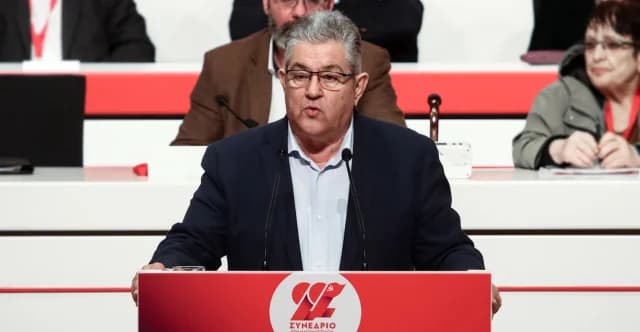 Dimitris Koutsoumbas als Generalsekretär der KKE wiedergewählt