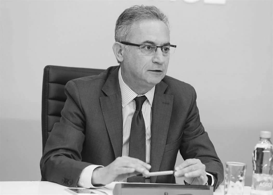 Nómina del Sector Público de Chipre: Aumento y Posibles Soluciones