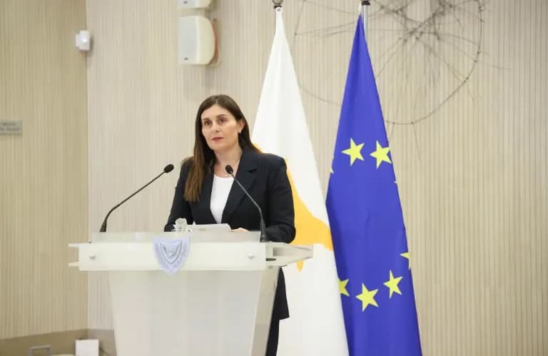 Кипрские суда в Ормузском проливе находятся под наблюдением