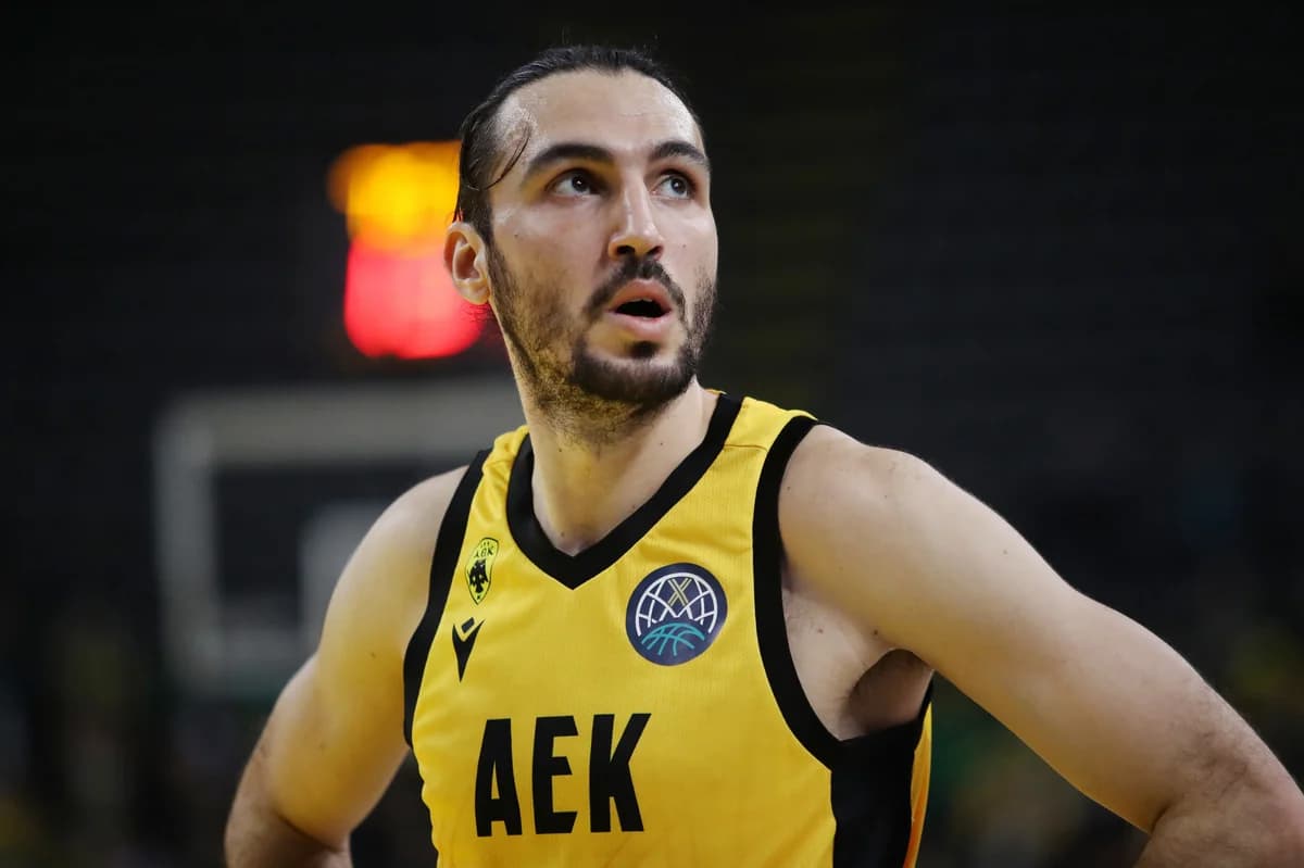 АЕК сыграет с Тофаш Бурса в BCL без Кацивелиса