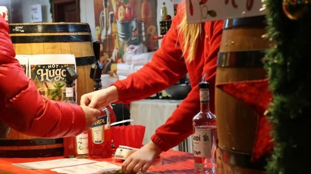西班牙：为什么酒吧可以拒绝大量硬币支付