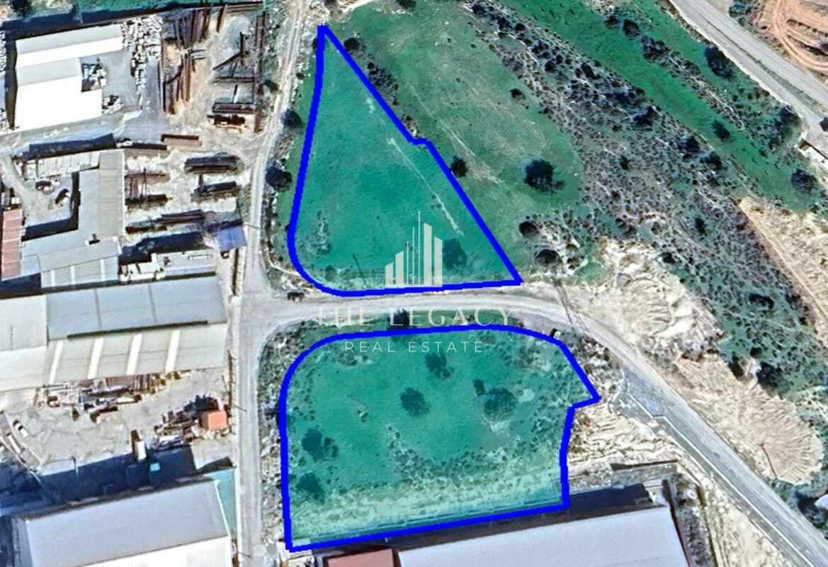 Terreno industrial en venta en Ypsonas